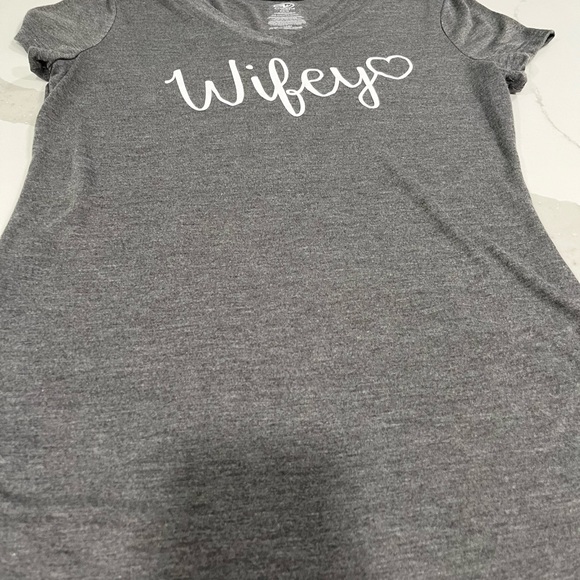 Women’s V-Neck Medium Wifey Shirt - Picture 2 of 3